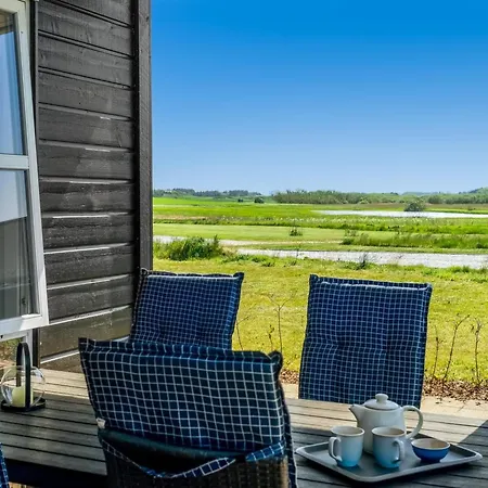 Sinica - 1-4km From The Sea By Interhome