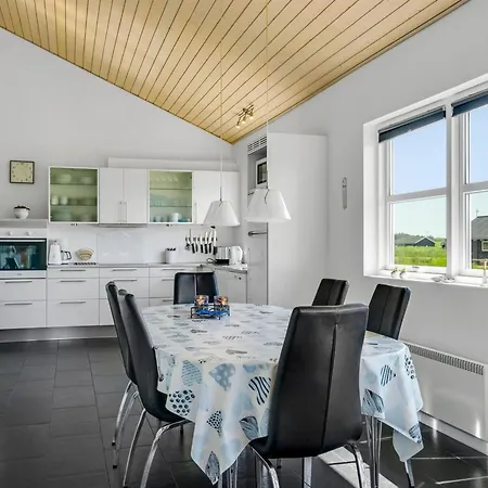 Dom wakacyjny Sinica - 1-4km From The Sea By Interhome Løkken