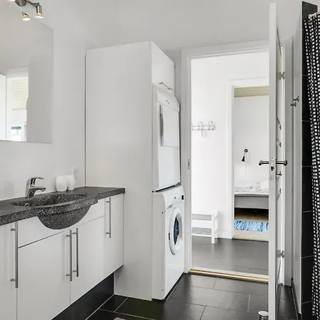 Sinica - 1-4km From The Sea By Interhome Feriehus *